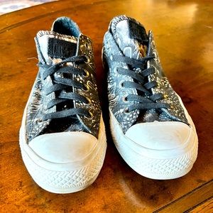 Converse Chuck Taylor All-Stars in Real Feathers Ox